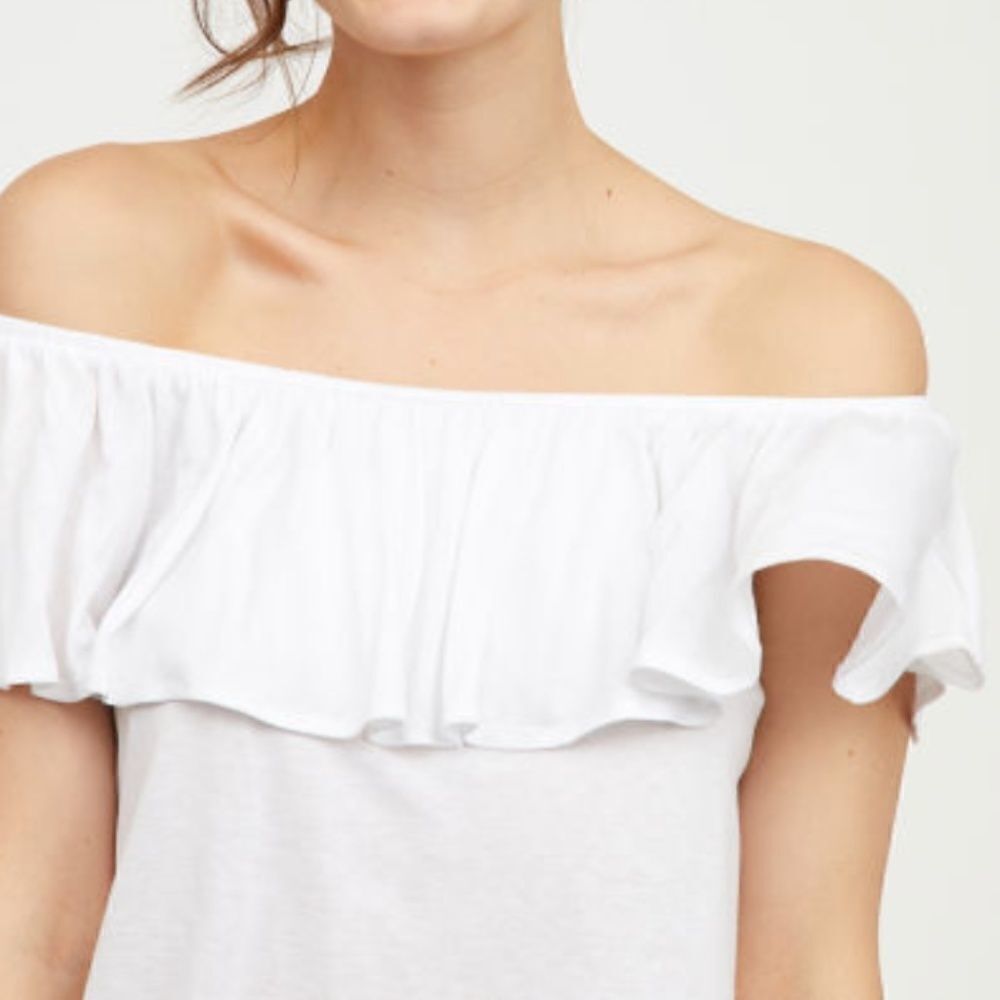 H&M White Off-the-Shoulder Top - Picture 2 of 7